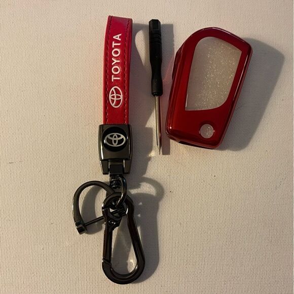 Toyota Logo key fob Keychain in Red leather with Red key fob case NWT - Picture 1 of 10
